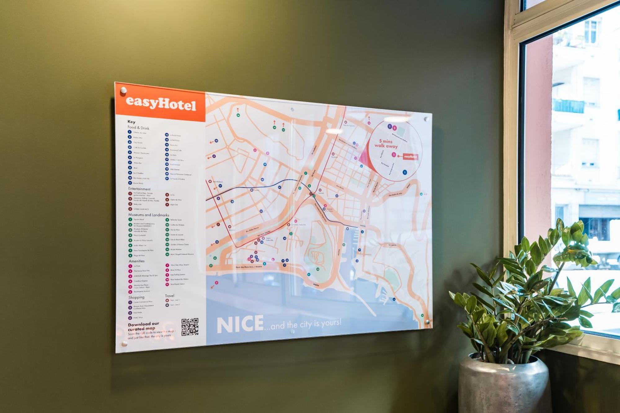 Easyhotel Old Town Hotel 2*