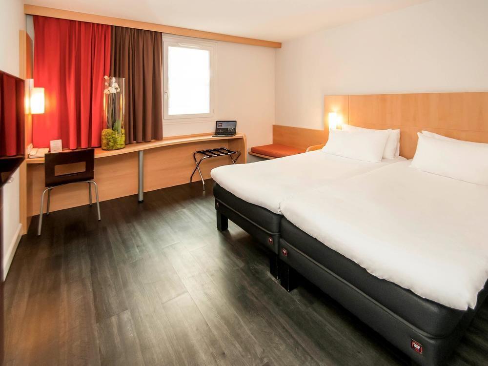 Hotel Easyhotel Old Town 2*