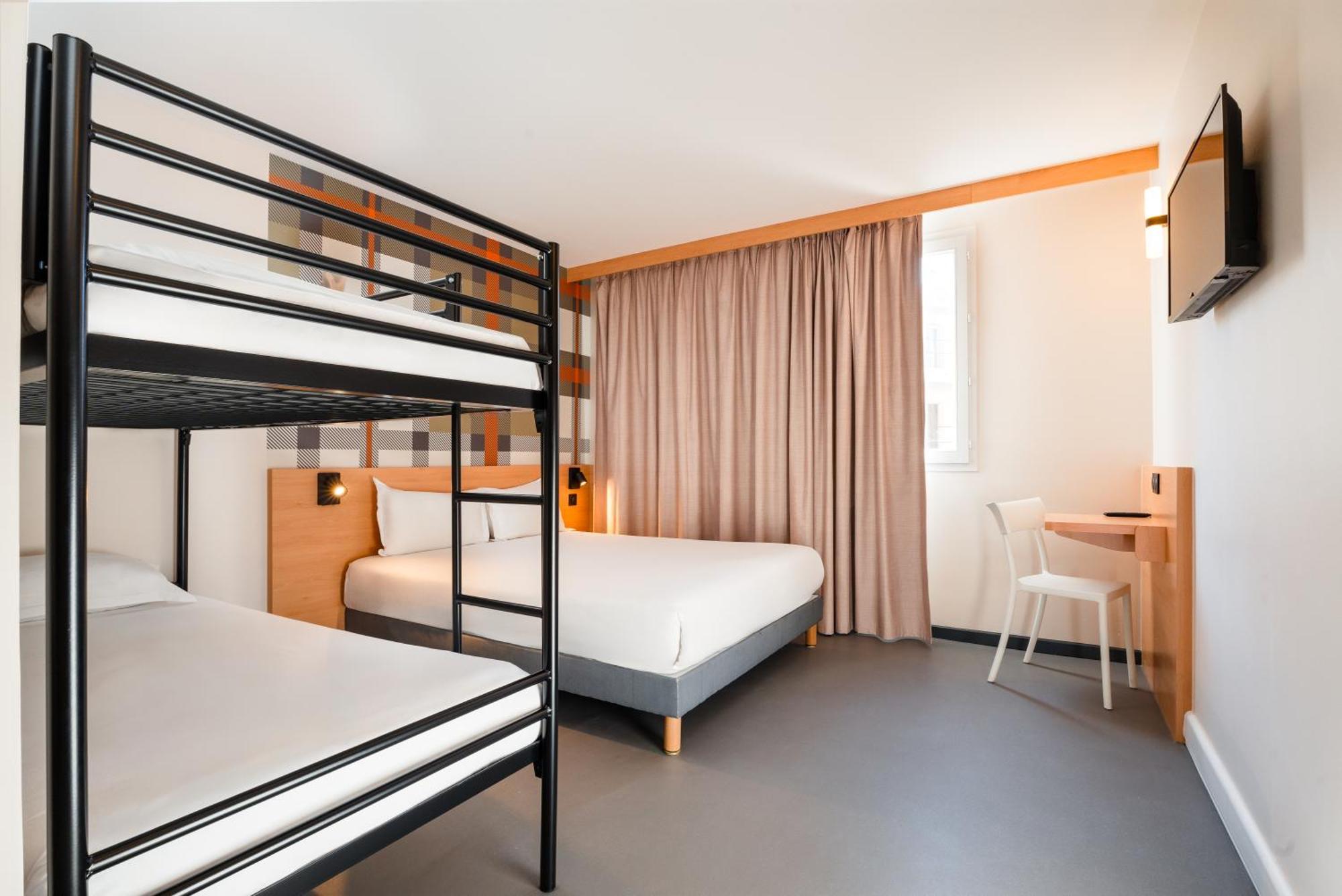 Hotel Easyhotel Old Town 2*